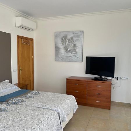 Villa Camakini With Heated Pool And Sea View 아레나스 외부 사진