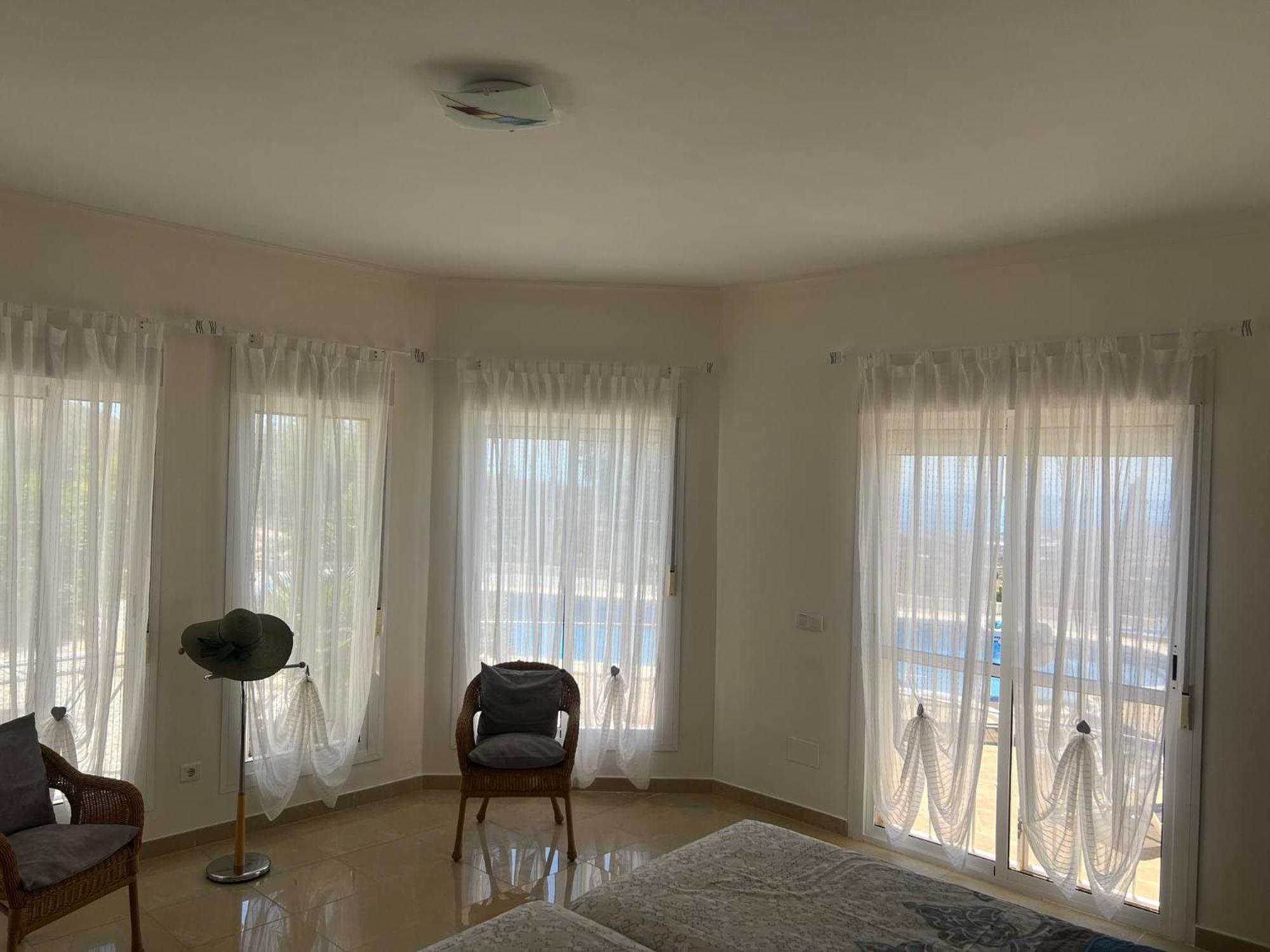Villa Camakini With Heated Pool And Sea View 아레나스 외부 사진