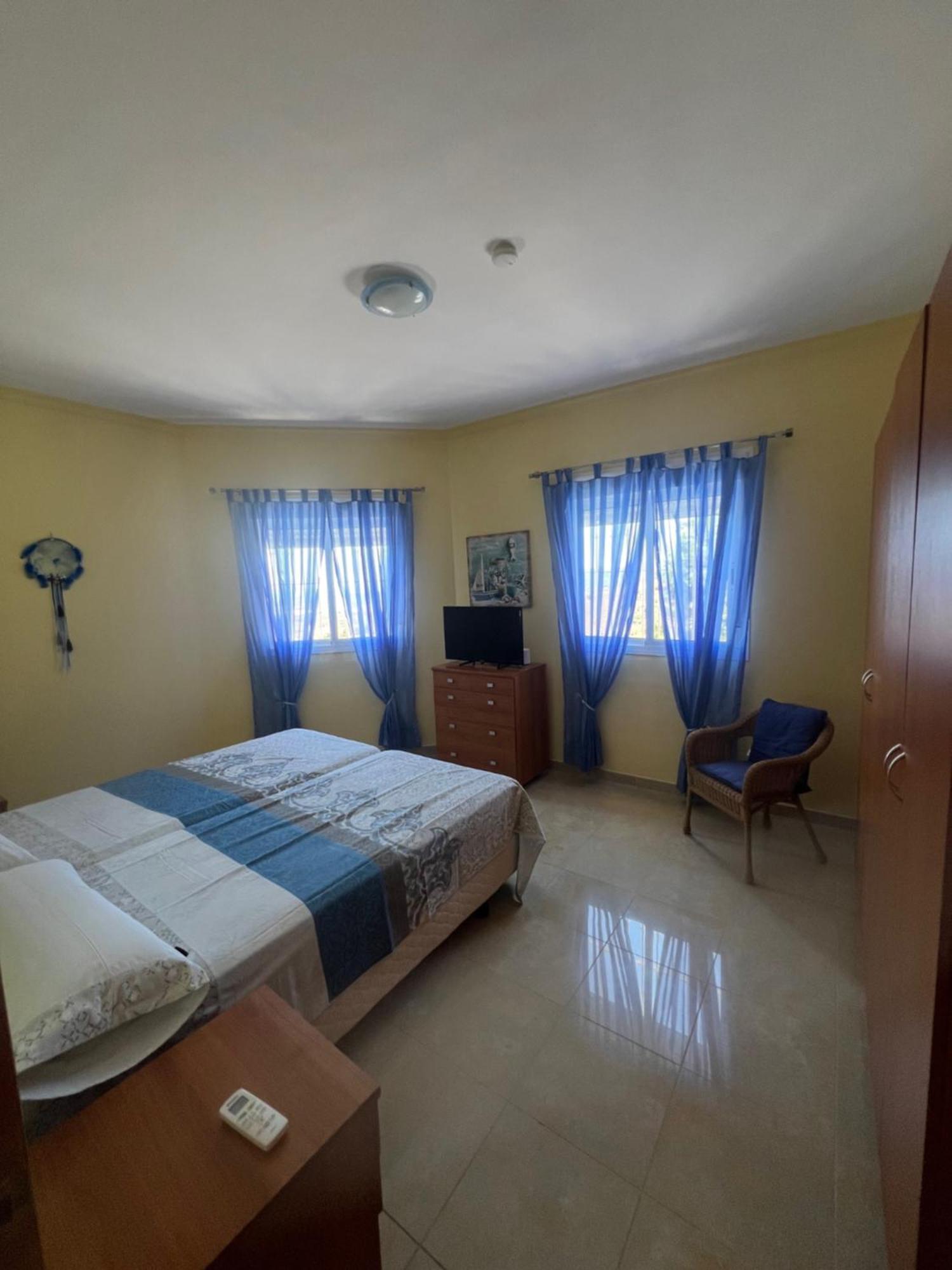 Villa Camakini With Heated Pool And Sea View 아레나스 외부 사진
