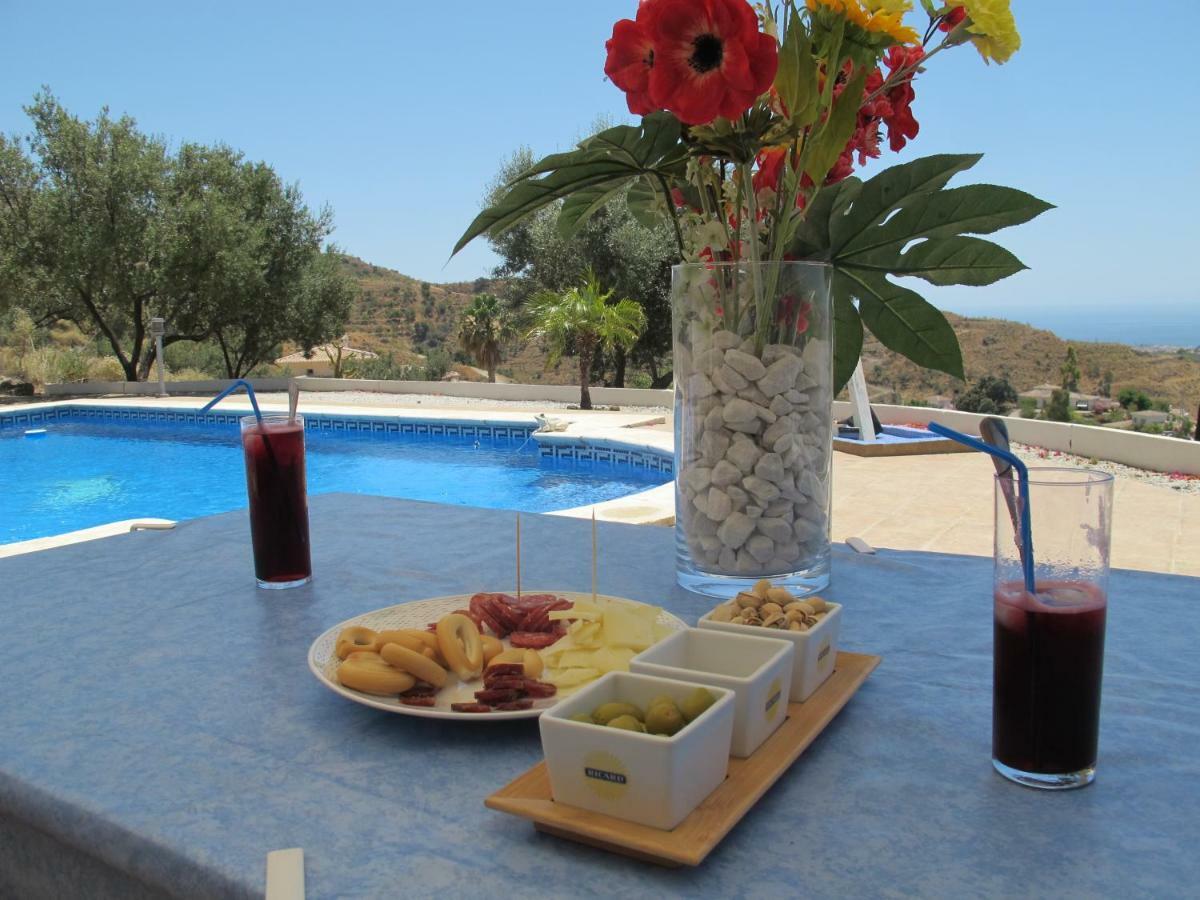 Villa Camakini With Heated Pool And Sea View 아레나스 외부 사진